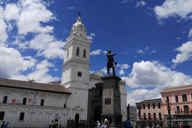 quito-city-and-equator-line-experience