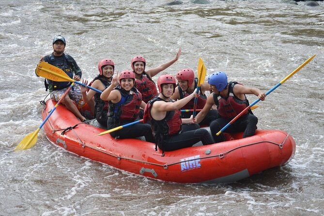 rafting-on-the-pastaza-river-level-iii-and-iv
