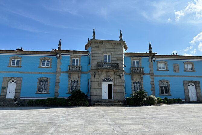rias-baixas-private-wine-tasting-tour-in-a-porsche-taycan