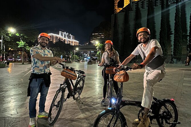 ride-medellin-at-night-electric-bike-tour-with-snacks