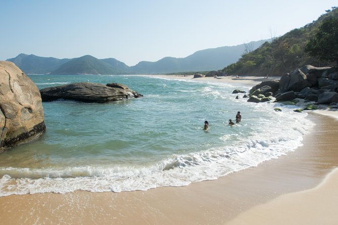 rios-best-beaches-with-a-photographer