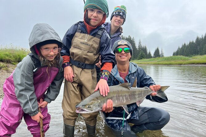 river-fishing-and-bear-watching-2