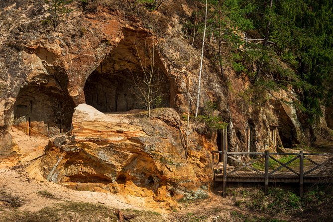 road-trip-to-cesis-ligatne-araisi-and-sigulda-all-inclusive