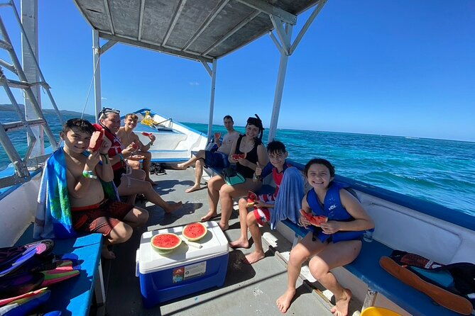 roatan-3-stop-snorkeling-adventure-shipwreck-starfish-blue-channel