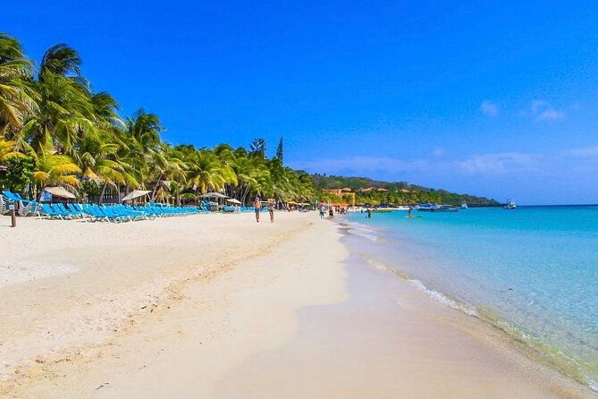 roatan-west-bay-beach-club-with-private-driver