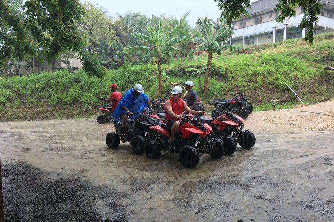 roatan-wildlife-atv-buggy-thrill-history-sloths-beach-bliss