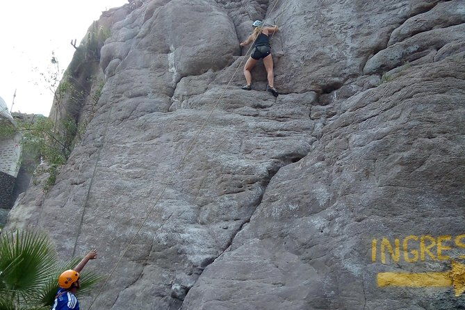 rock-climbing-in-arequipa