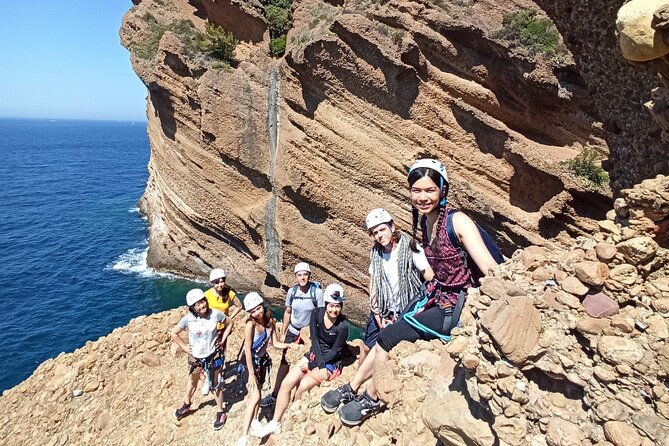 rope-climbing-adventure-and-hiking-in-la-ciotat