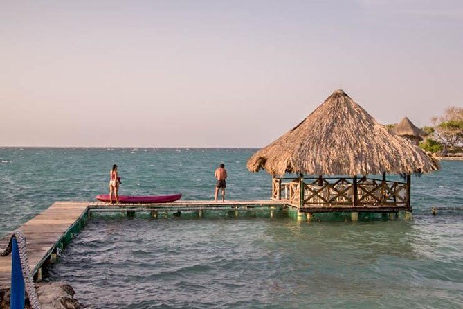 rosario-islands-day-trip-snorkel-sunbathe-at-isla-del-sol