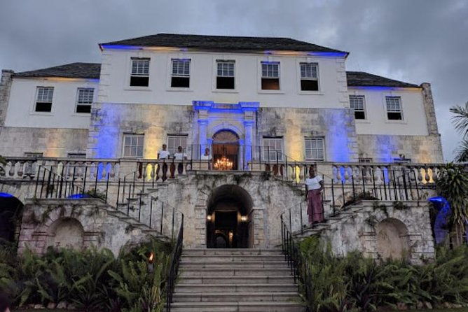 rose-hall-great-house-night-tour-2