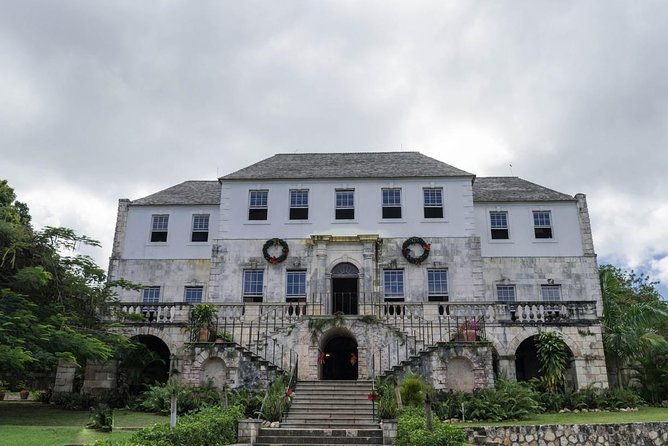 rose-hall-great-house-private-day-tour-2