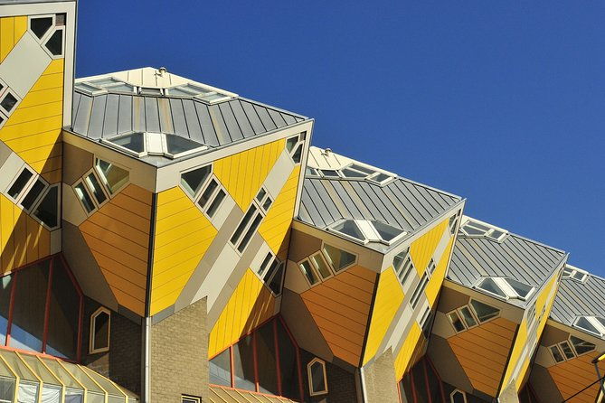 rotterdam-travel-to-the-future-walking-tour