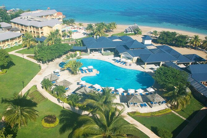 runaway-bay-hotels-airport-transfer