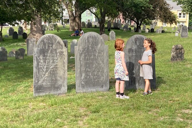 salem-kids-slightly-spooky-tour