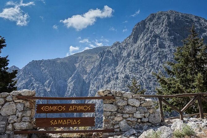 samaria-gorge-hiking-day-tour-from-rethymno-2