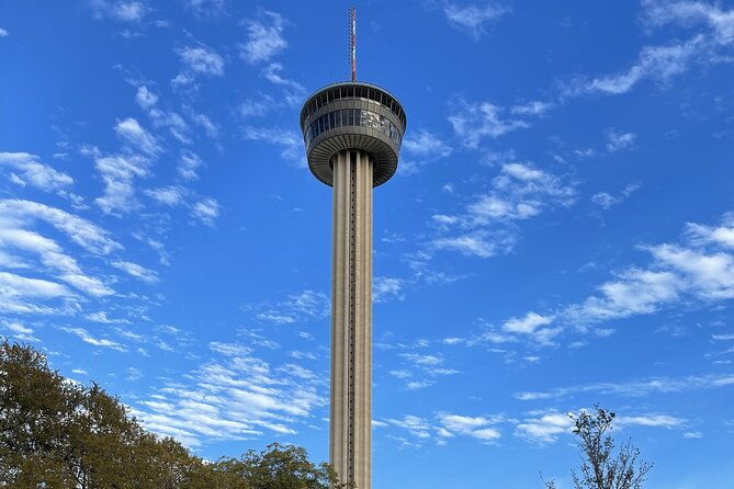 san-antonio-hop-on-hop-off-trolley-tour
