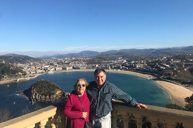 san-sebastian-private-tour-pintxos-winery-visit-from-bilbao-4