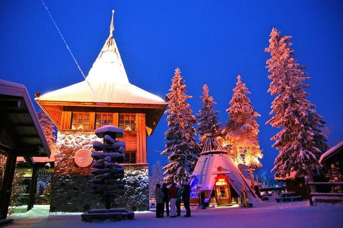 santa-claus-village-guided-tour-arctic-animals-adventure