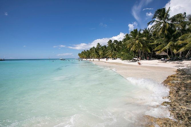 saona-island-day-trip-from-punta-cana-with-lunch-and-open-bar