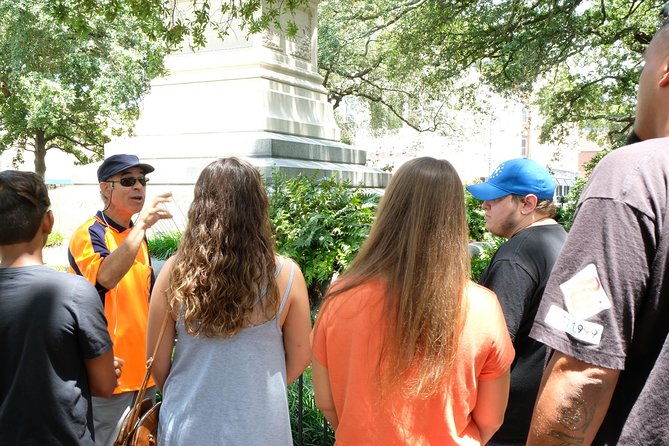 savannah-101-a-history-tour-by-walk-with-me-savannah-tours-2