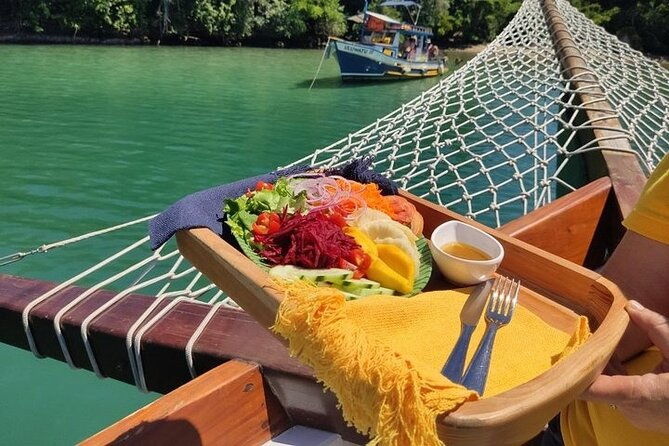schooner-tour-with-lunch-on-board-by-paraty-tours