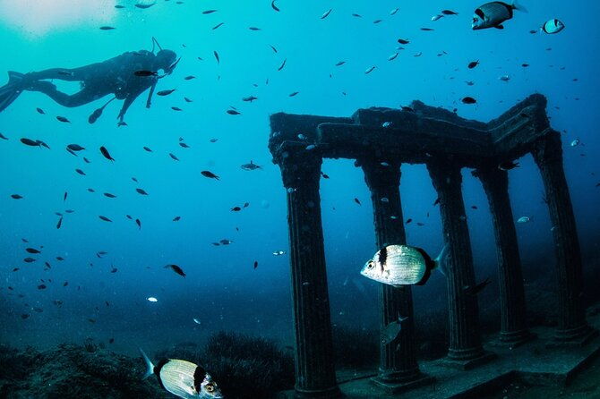 scuba-diving-under-water-museum