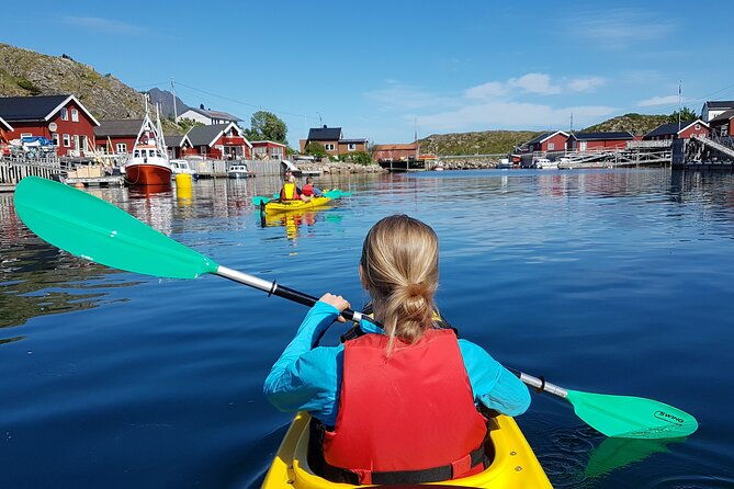 sea-kayak-guided-tours-on-skrova-island