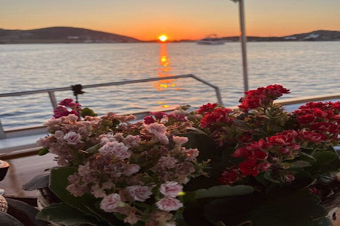 sea-sunset-tour-in-the-bay-of-naousa-paros