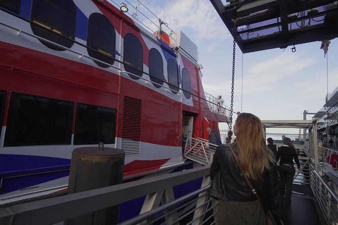seattle-wa-to-victoria-bc-high-speed-passenger-ferry-one-way-2