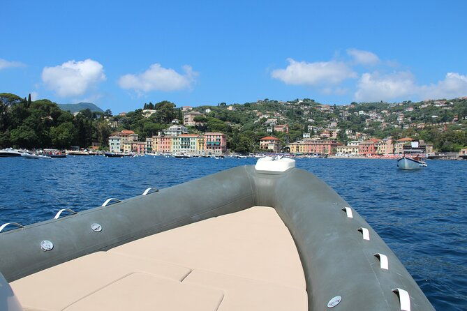 self-drive-no-licence-boat-rental-in-portofino-gulf