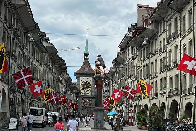 self-guided-tour-of-berns-fountains-clocktowers-and-legends