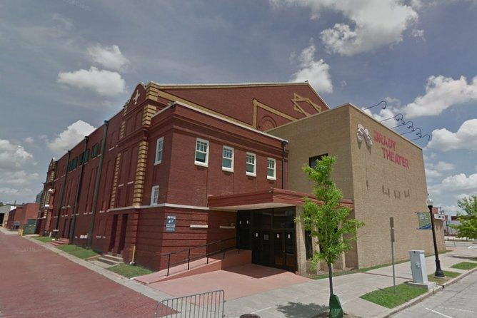 self-guided-tulsa-scavenger-hunt-center-of-the-universe