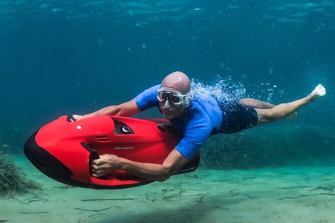 session-of-30-minutes-of-unique-sensations-in-underwater-scooter