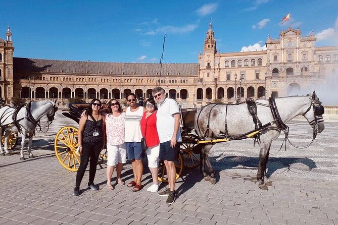 seville-guided-horse-carriage-private-tour