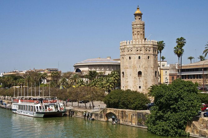 seville-tour-with-alcazar-cathedral-and-giralda-from-granada