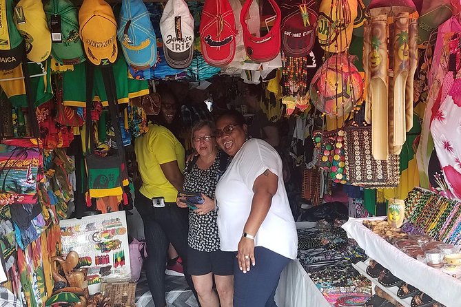 shopping-from-ocho-rios-hotels