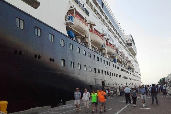 shore-excursion-cartagena-city-tour-and-local-lunch
