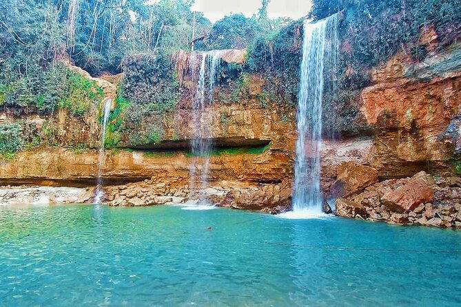 shore-excursion-cruise-ship-waterfalls-and-buggies