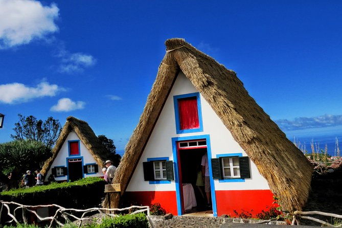 shore-excursion-east-madeira-peaks-santana