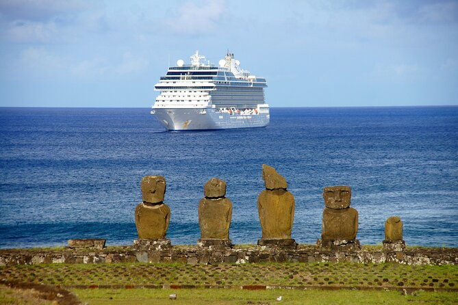 shore-excursion-highlights-of-easter-island