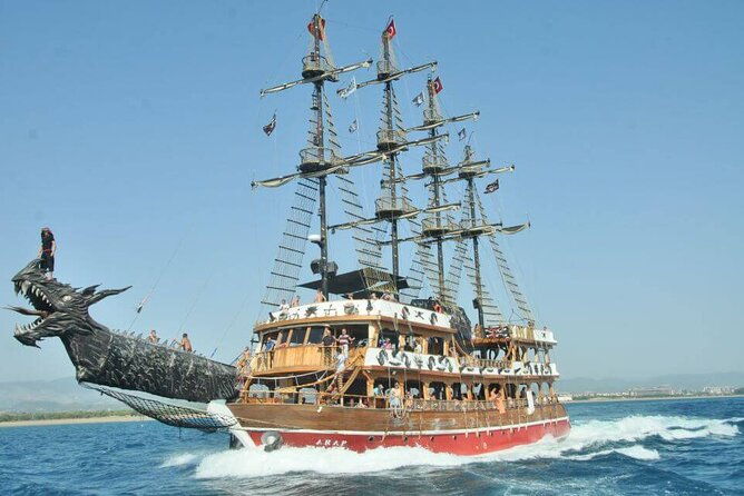 side-dolphin-island-boat-tour-with-foam-party-and-lunch-3