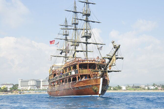 side-manavgat-boat-trip-with-lunch-and-unlimited-drinks