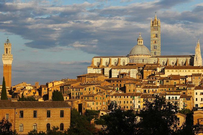 siena-tour-and-exclusive-window-on-piazza-del-campo