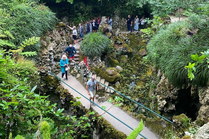 sintra-walking-tour-and-quinta-da-regaleira-guided-visit