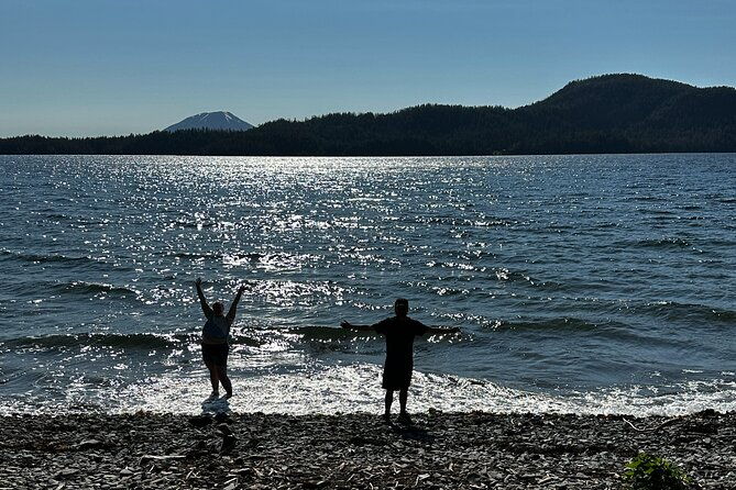 sitka-private-adventure-4x4-truck-tour-lunch-w-2-admissions