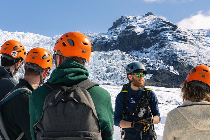 skaftafell-glacier-hike-ice-climbing-ultimate-vatnajokull-2