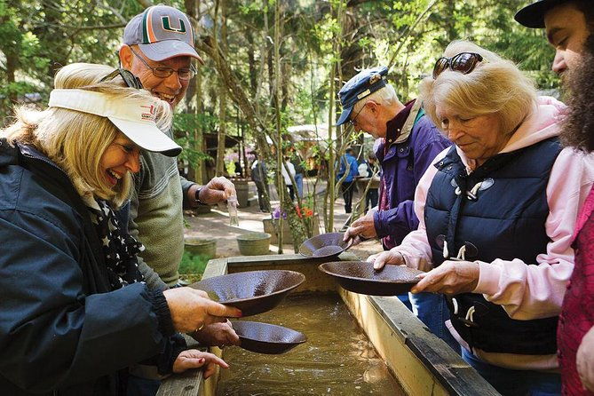 skagway-shore-excursion-liarsville-gold-rush-camp-gold-panning-and-salmon-bake-combo-2