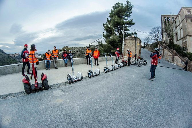 skip-the-line-alhambra-with-albaicin-sacromonte-by-segway-bike
