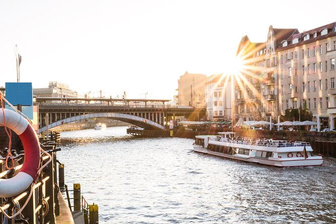 skip-the-line-boat-cruise-and-berlins-old-town-guided-tour
