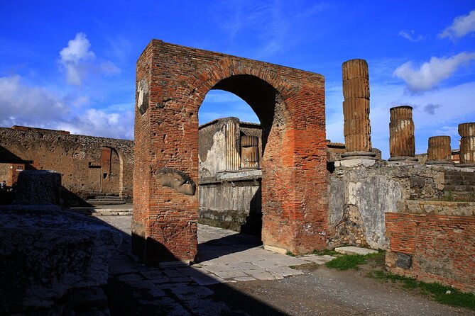 skip-the-line-pompeii-and-amalfi-coast-shore-excursion-from-salerno-cruise-port